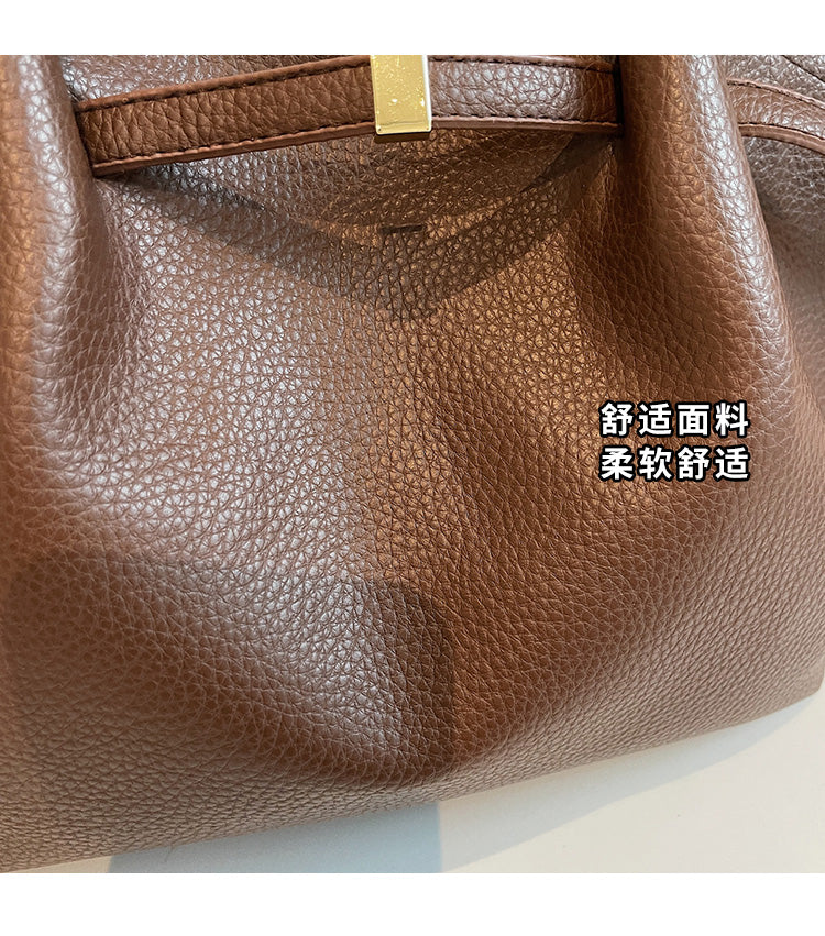 VELORA Stylish Retro Pleated Commuter Tote – A Unique Leather Shoulder Bag